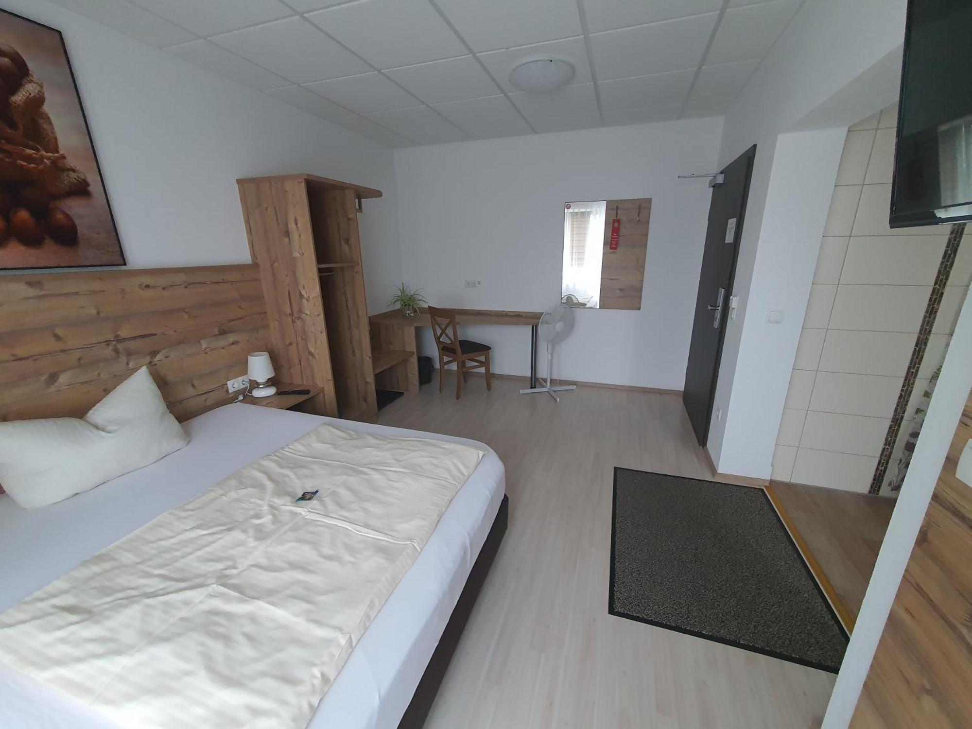 Fraenkischer Hof --- Hotel In Pegnitz --- Schlabecks Fraenkischer Hof מראה חיצוני תמונה