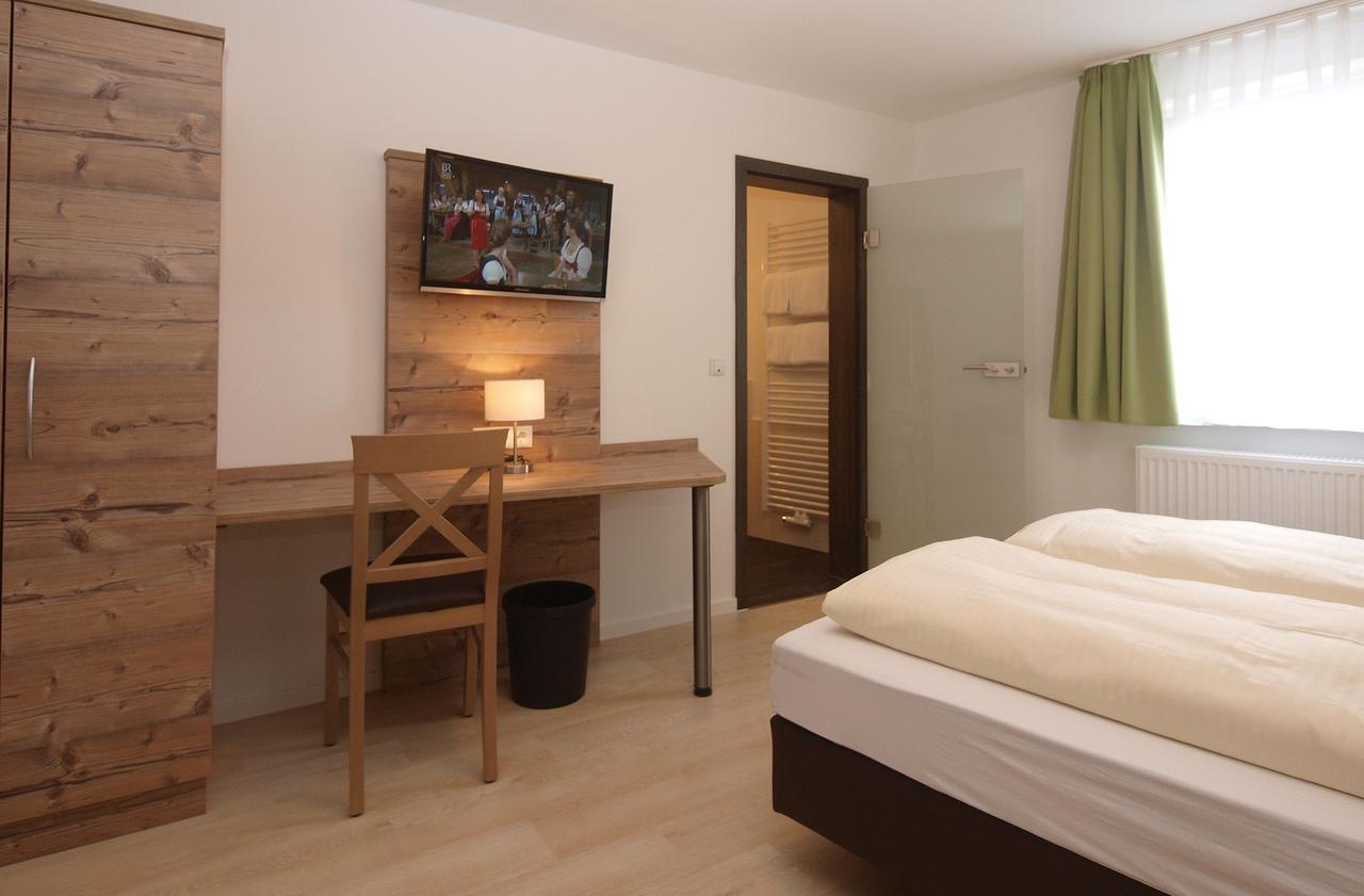 Fraenkischer Hof --- Hotel In Pegnitz --- Schlabecks Fraenkischer Hof מראה חיצוני תמונה